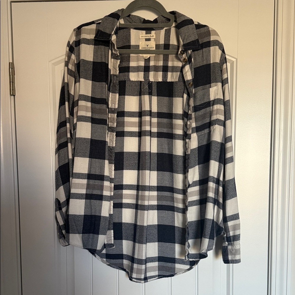 American Eagle Soft Boyfriend Fit Flannel